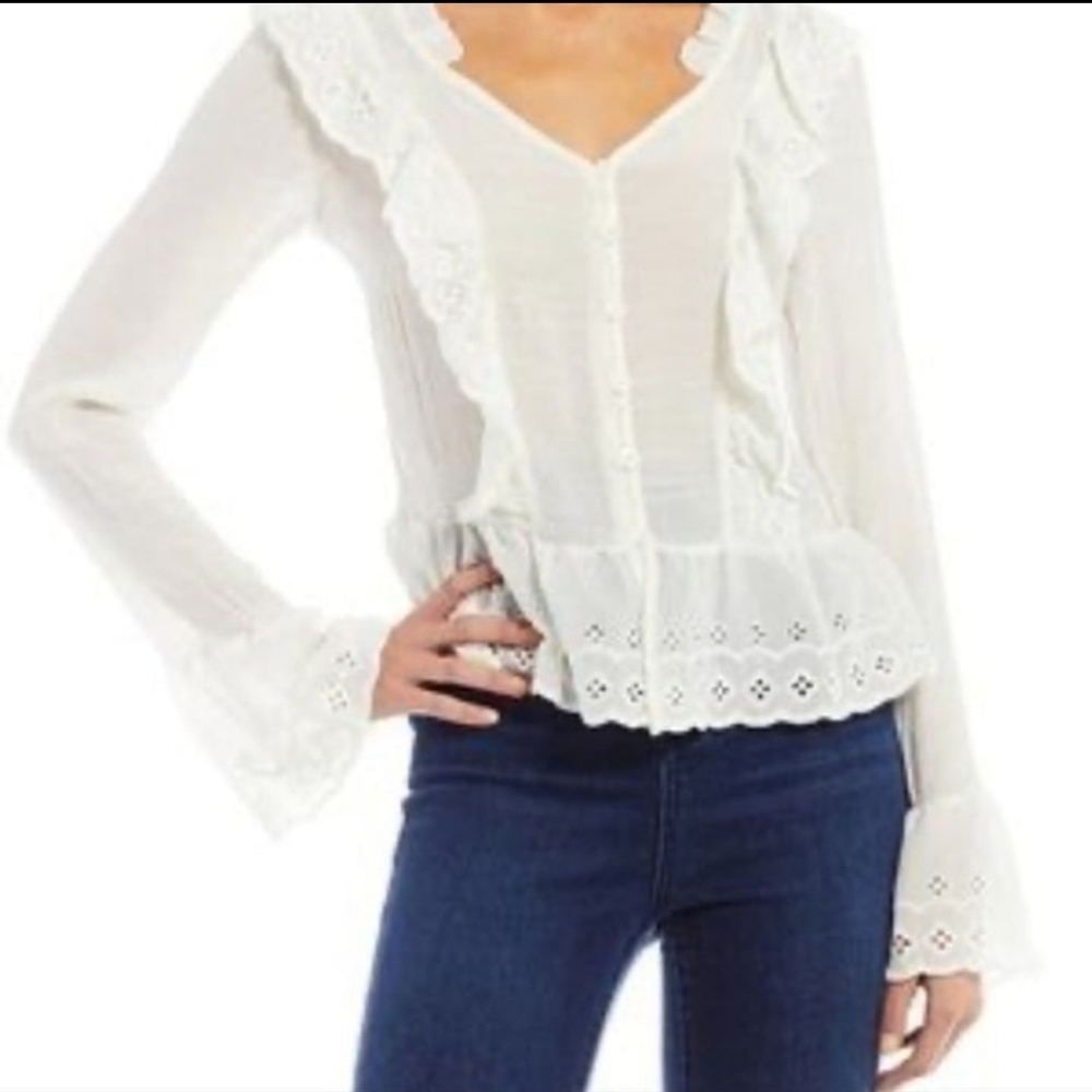 Chelsea & Violet Ruffle trim, bell flutter sleeve top